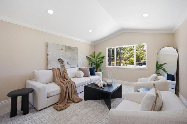 3121 Oakgate Way, San Jose, CA 95148