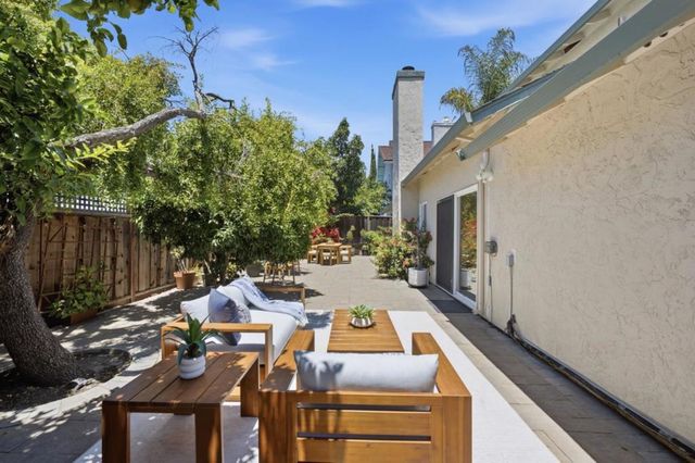 3121 Oakgate Way, San Jose, CA 95148