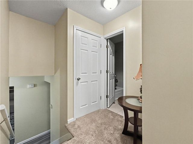 10704 Fremont Avenue, Kansas City, MO 64134