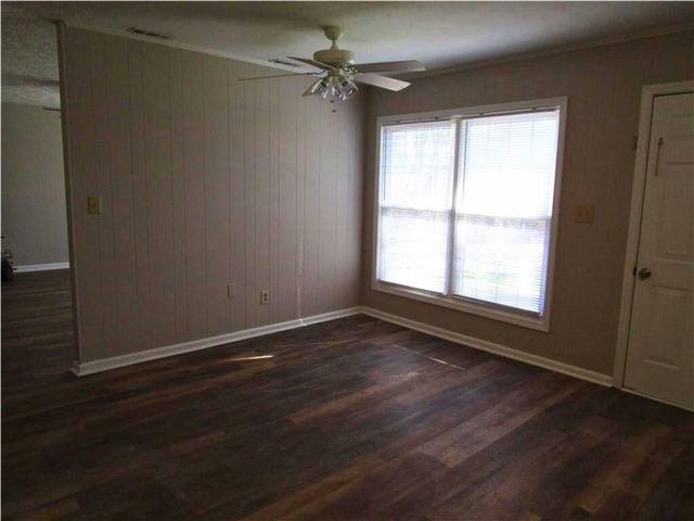 4441 Township Drive Unit B, Oakwood, GA 30566