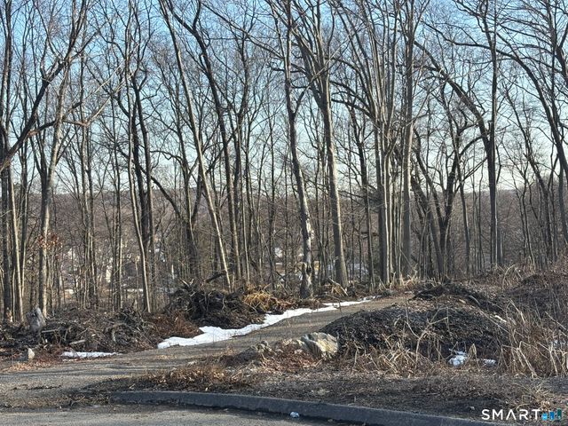 40 Running Brook Road, Waterbury, CT 06704