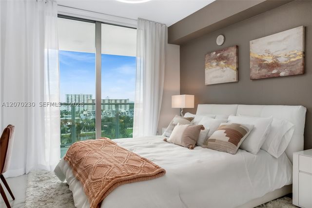 330 Sunny Isles Blvd 5-1102, Sunny Isles Beach, FL 33160