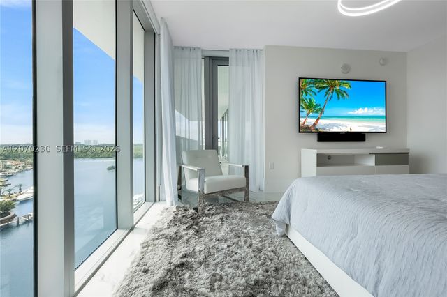 330 Sunny Isles Blvd 5-1102, Sunny Isles Beach, FL 33160