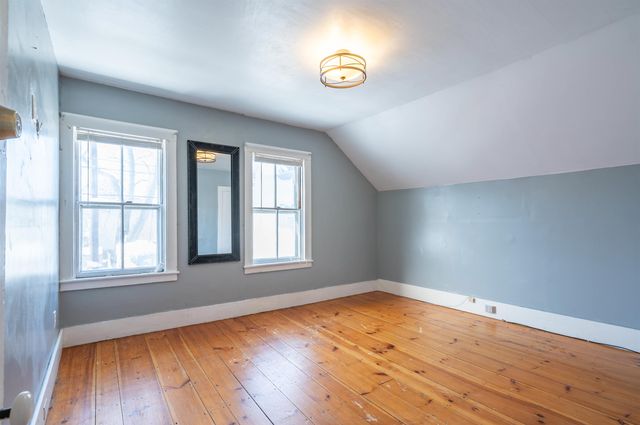 5 Merrimack Street, Nashua, NH 03064