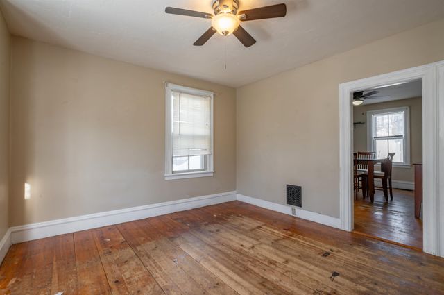 5 Merrimack Street, Nashua, NH 03064