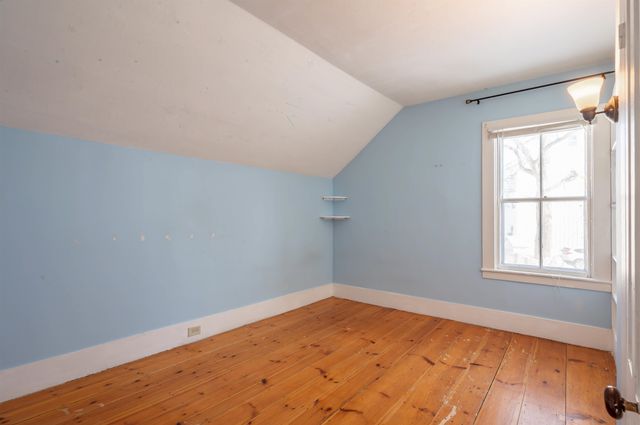 5 Merrimack Street, Nashua, NH 03064