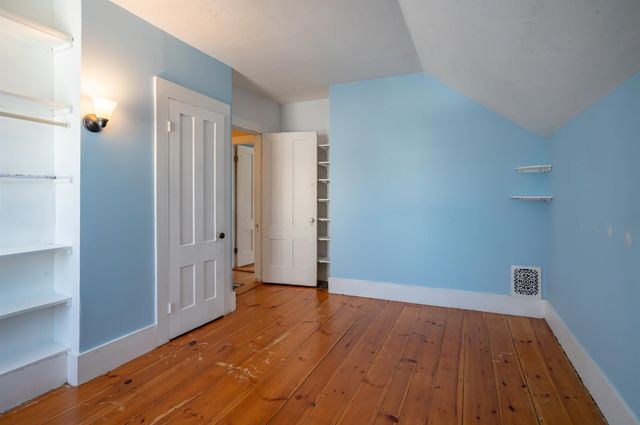 5 Merrimack Street, Nashua, NH 03064