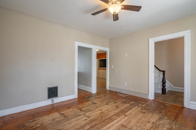 5 Merrimack Street, Nashua, NH 03064