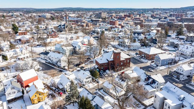 5 Merrimack Street, Nashua, NH 03064