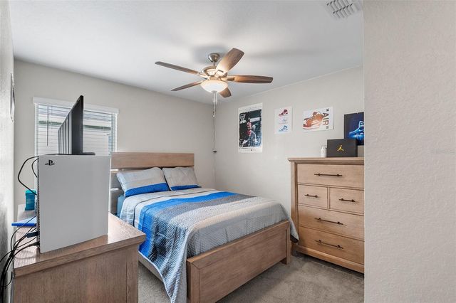 220 ST GEORGES CIRCLE, Eagle Lake, FL 33839