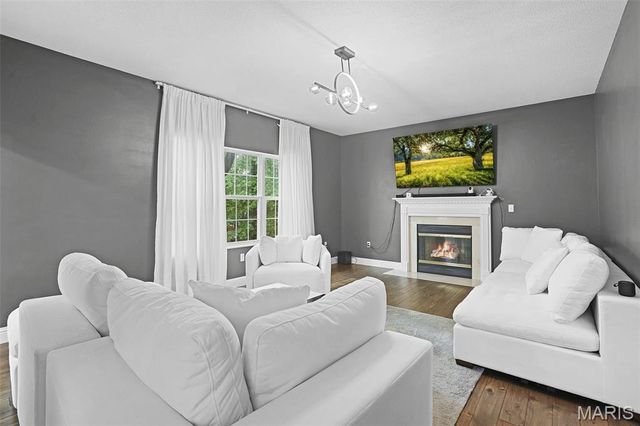 7007 Missionary Ridge Court, Edwardsville, IL 62025