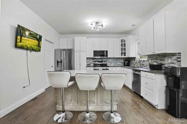7007 Missionary Ridge Court, Edwardsville, IL 62025