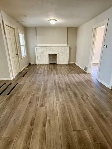 715 Boyd Street, Des Moines, IA 50316