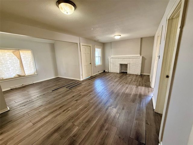 715 Boyd Street, Des Moines, IA 50316