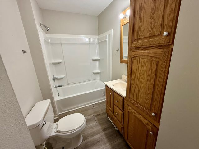 715 Boyd Street, Des Moines, IA 50316