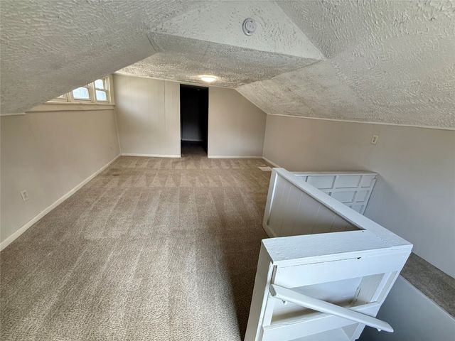 715 Boyd Street, Des Moines, IA 50316