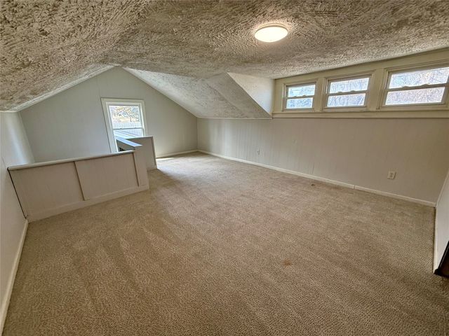 715 Boyd Street, Des Moines, IA 50316