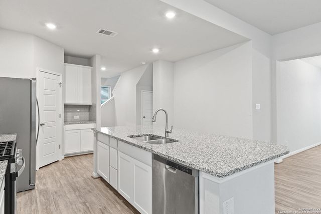 11627 Troubadour Trail, San Antonio, TX 78245