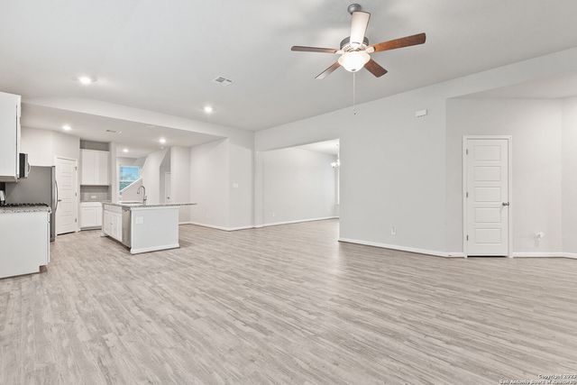 11627 Troubadour Trail, San Antonio, TX 78245