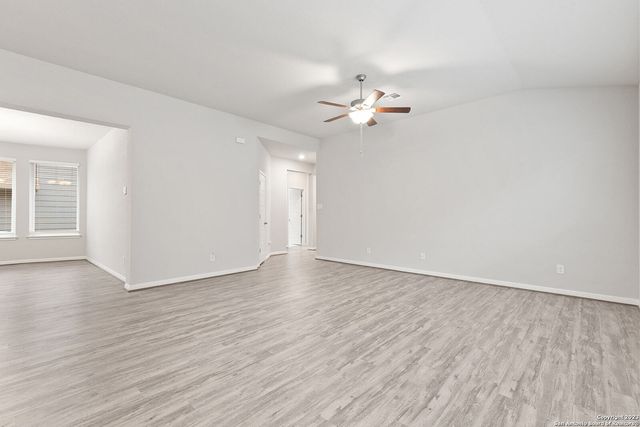 11627 Troubadour Trail, San Antonio, TX 78245