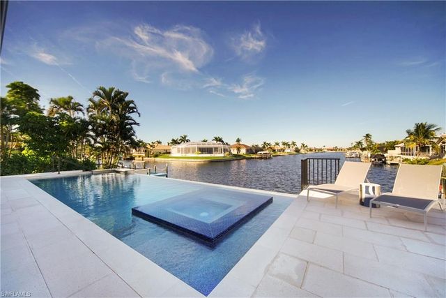 2523 Beach PKWY W, Cape Coral, FL 33914