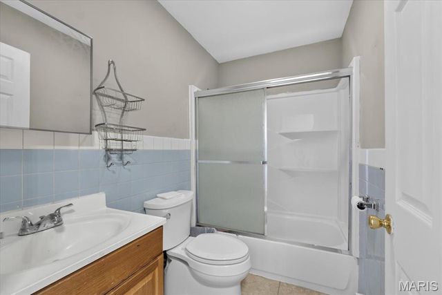 4107 Schiller Place, St Louis, MO 63116