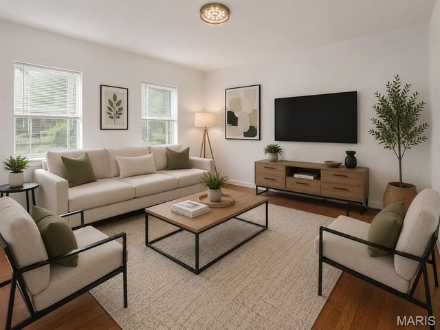 4107 Schiller Place, St Louis, MO 63116