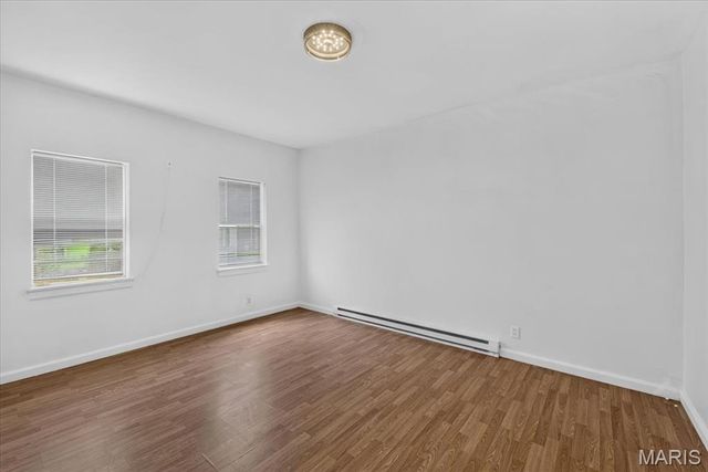 4107 Schiller Place, St Louis, MO 63116