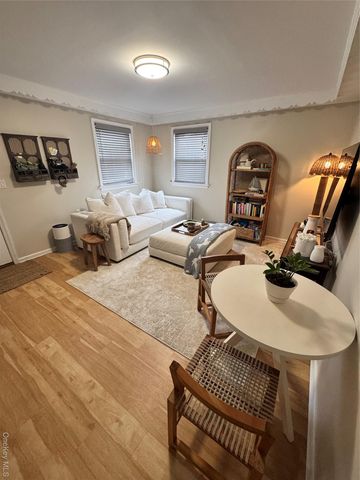 655 E Walnut Street 1st fl, Long Beach, NY 11561