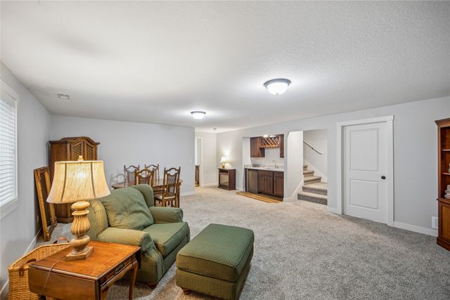 2001 NE Cypress Circle, Grimes, IA 50111