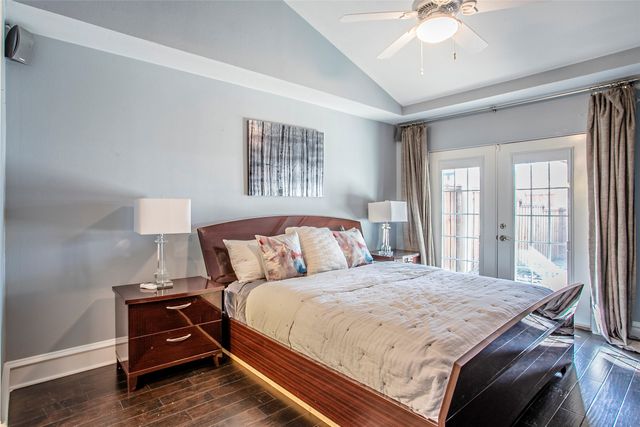 542 Harvest Hill Street, Lewisville, TX 75067