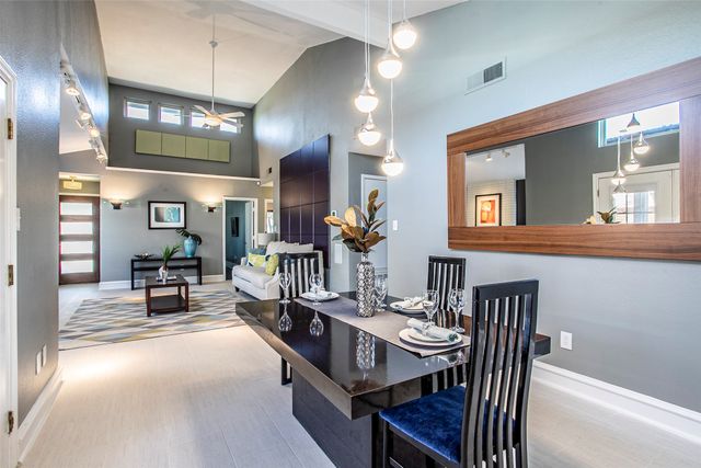 542 Harvest Hill Street, Lewisville, TX 75067