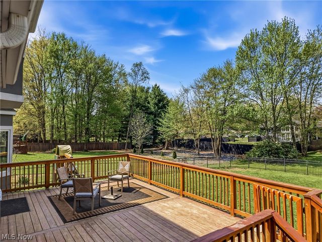 5758 Logan Arms Drive, Girard, OH 44420