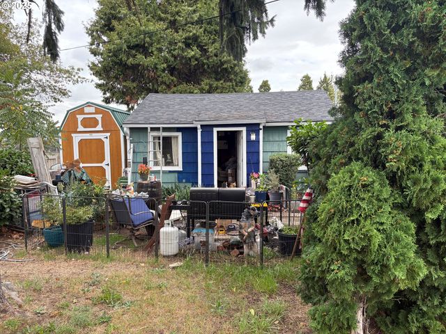 1293 HWY 99N, Eugene, OR 97402