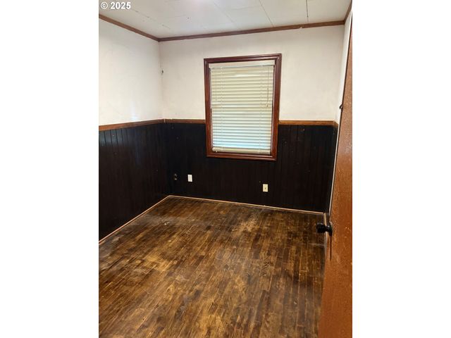 1293 HWY 99N, Eugene, OR 97402