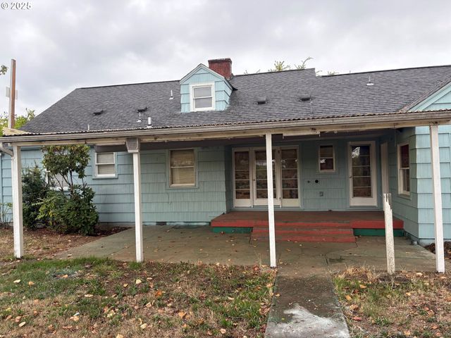 1293 HWY 99N, Eugene, OR 97402