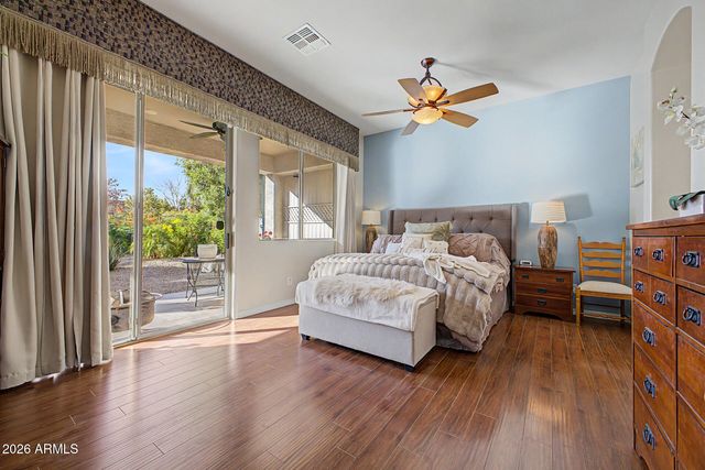 8714 W MORTEN Avenue, Glendale, AZ 85305