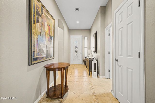 8714 W MORTEN Avenue, Glendale, AZ 85305