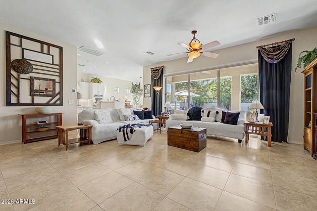 8714 W MORTEN Avenue, Glendale, AZ 85305