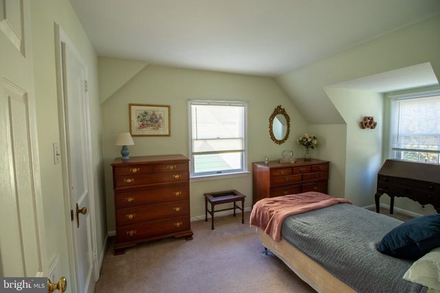 428 INMAN TER, Willow Grove, PA 19090