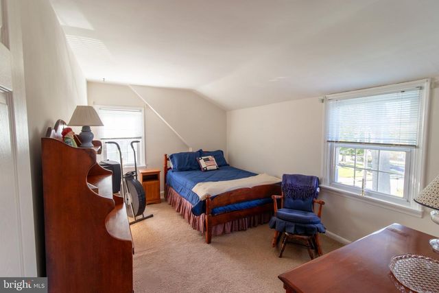 428 INMAN TER, Willow Grove, PA 19090