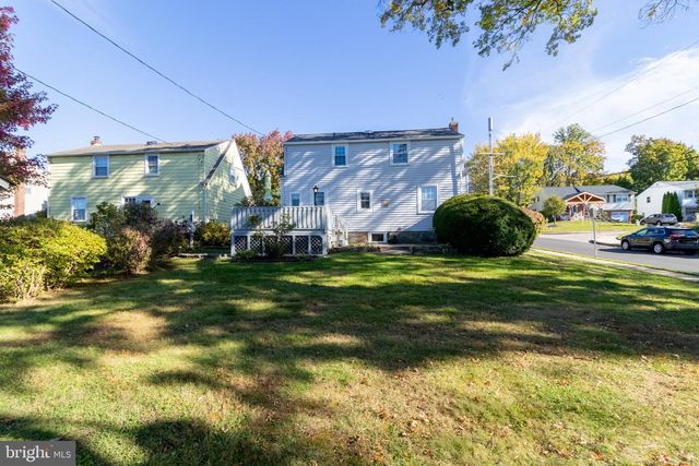 428 INMAN TER, Willow Grove, PA 19090