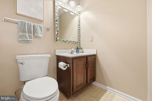 9817 MAINSAIL DR, Gaithersburg, MD 20879
