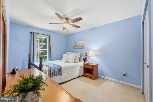 9817 MAINSAIL DR, Gaithersburg, MD 20879