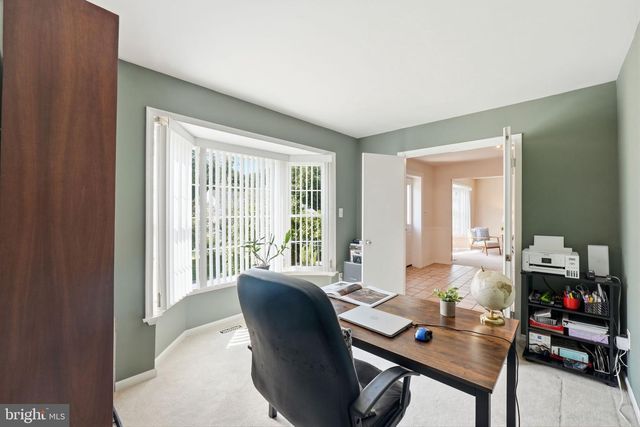 9817 MAINSAIL DR, Gaithersburg, MD 20879
