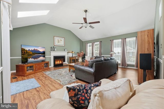 9817 MAINSAIL DR, Gaithersburg, MD 20879