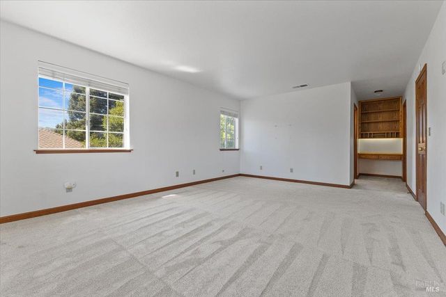 7420 Woodland Ave, Sebastopol, CA 95472