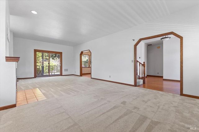 7420 Woodland Ave, Sebastopol, CA 95472