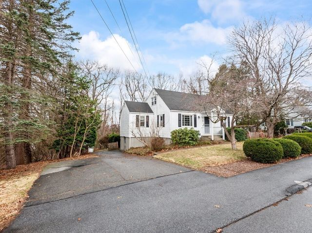 70 Ridge Rd, Marlborough, MA 01752