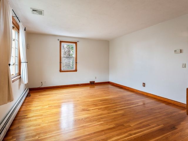 70 Ridge Rd, Marlborough, MA 01752